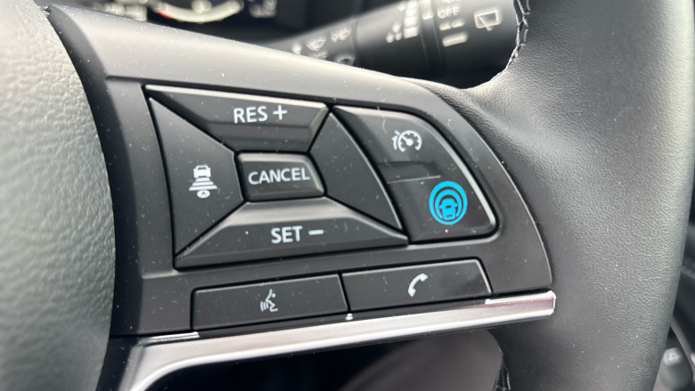 Nissan Juke 1.6 Hybrid Tekna 5dr Auto Hybrid Hatchback